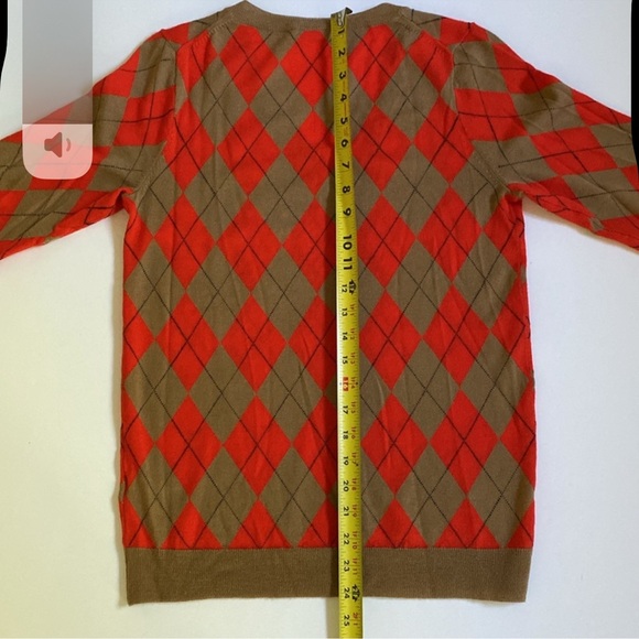 J Crew
Women’s 
Wool 
Medium 
V-Neck Argyle Sweater
Tan and Orange 
EUC - Picture 6 of 11
